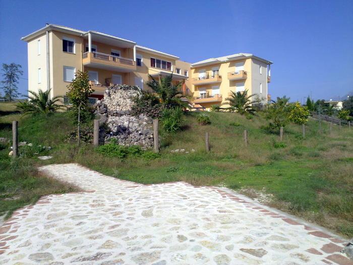 Mandrotopos Hotel Iliana מראה חיצוני תמונה