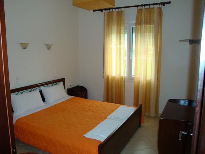 Mandrotopos Hotel Iliana מראה חיצוני תמונה